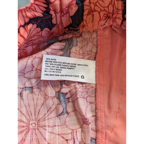 Isabel Maternity Drapey Knit Shorts Pink Floral - Picture 6 of 10